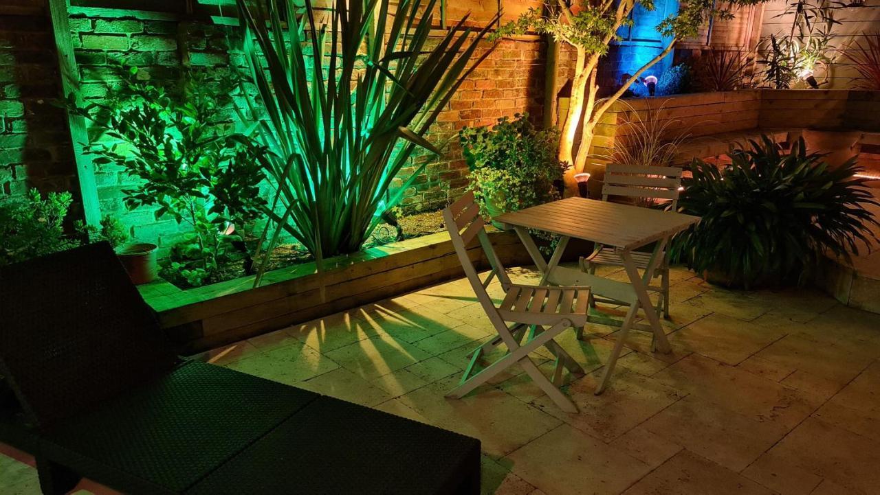 Cottage Grove Homestay Rooms Portsmouth Eksteriør billede