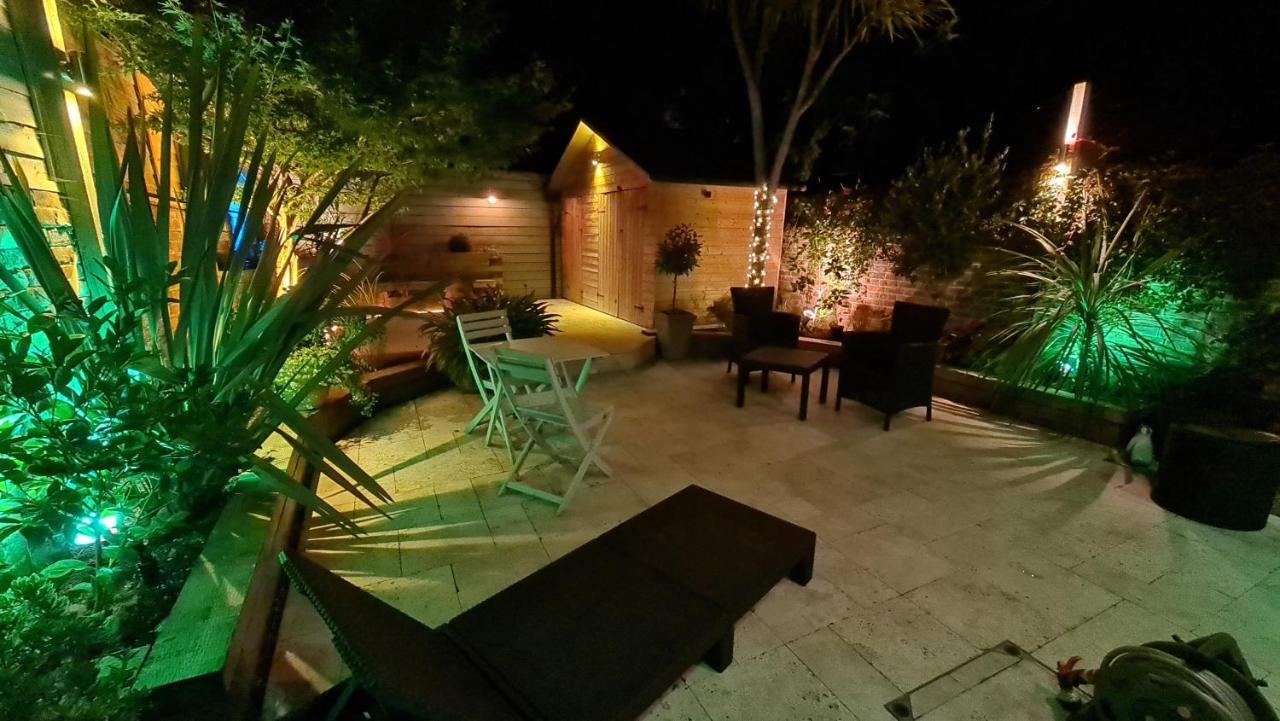 Cottage Grove Homestay Rooms Portsmouth Eksteriør billede